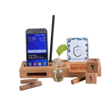 تقویم چوبی اسپیکردار
