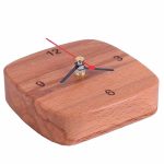 ساعت چوبی فیلر خورده